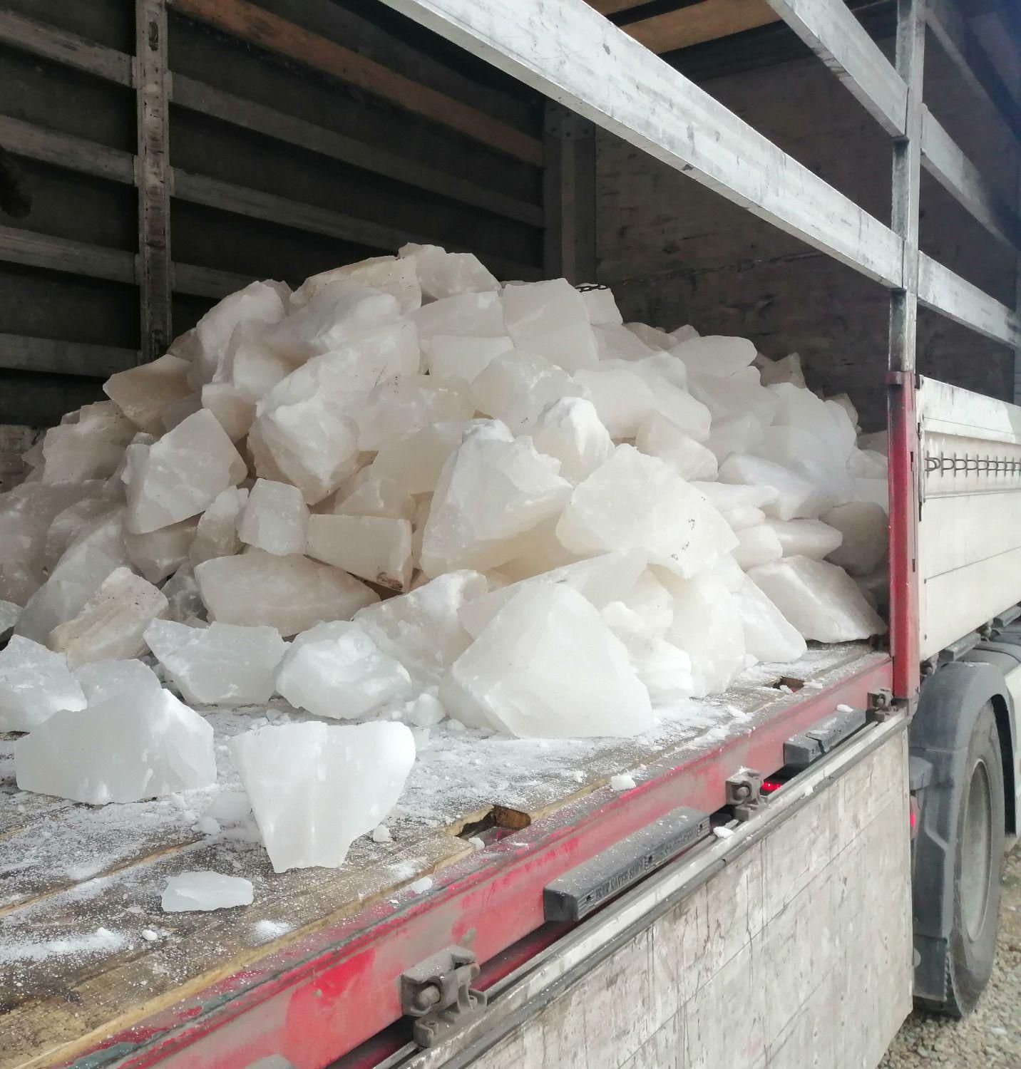 نمک سختیگیر.سنگ نمک سختیگیر.نمک طبی.نمک ازمایشگاهی|عمده‌فروشی|شریف‌آباد, |دیوار