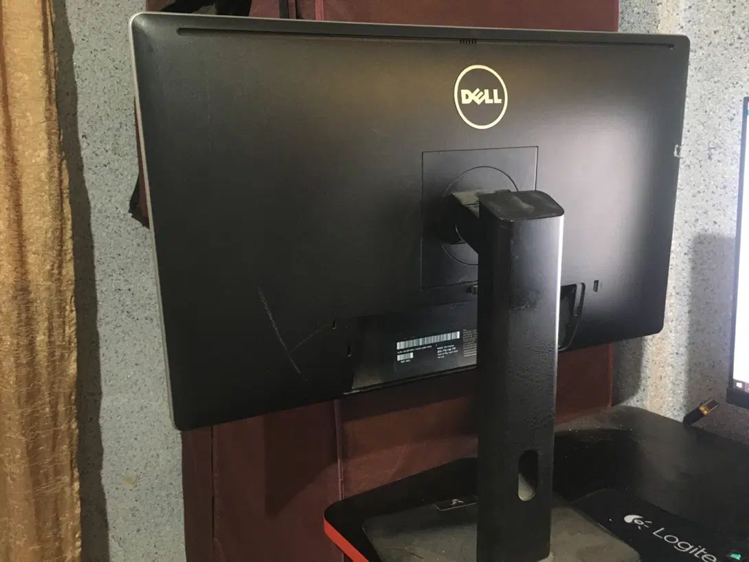 مانیتور ۲۴ اینچ Dell|قطعات و لوازم جانبی رایانه|تهران, شمیران‌نو|دیوار