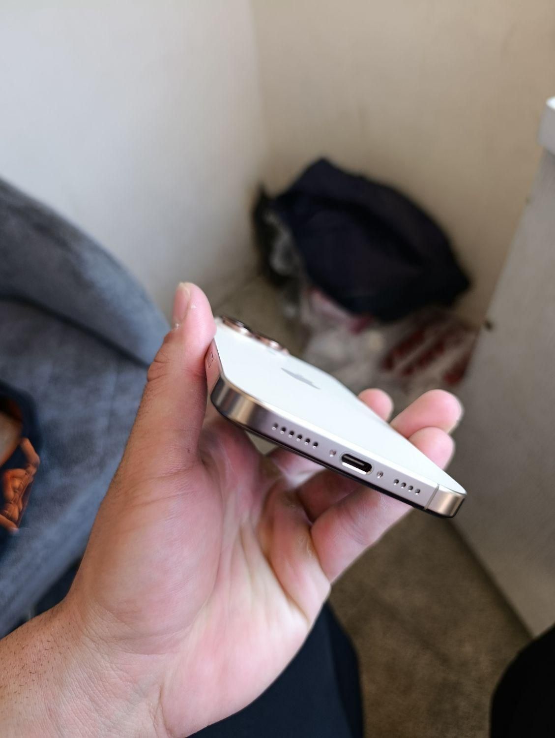 اپل iPhone 16 Pro Max با حافظهٔ ۲۵۶ گیگابایت|موبایل|مشهد, شهرآرا|دیوار