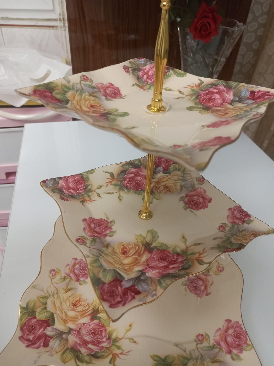 جاشیرینی سه طبقه|ظروف سرو و پذیرایی|سنندج, |دیوار