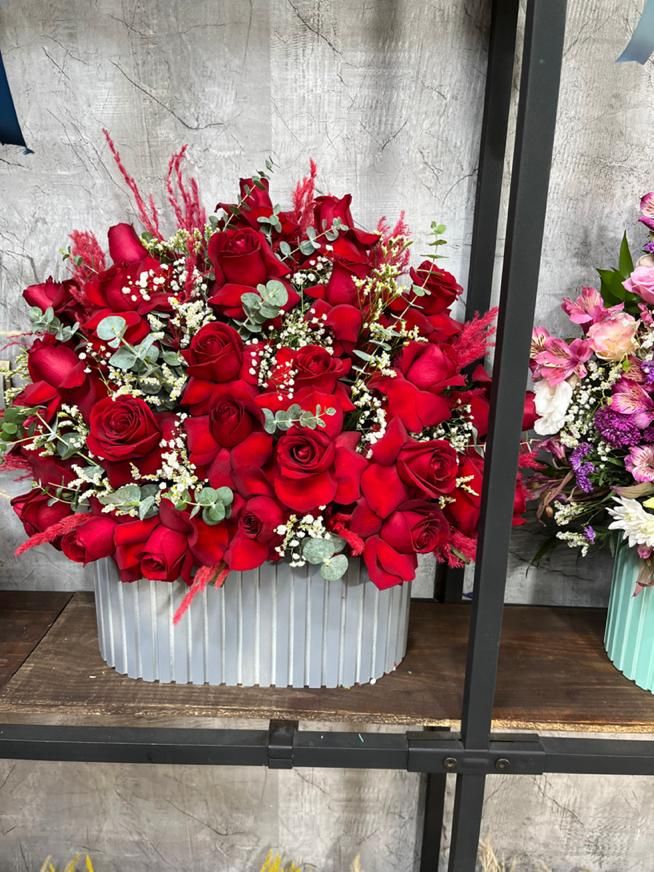 باکس گلهای لاکچری مناسبتی تولد گل ارایی دسته گل|گل و گیاه طبیعی|اصفهان, عسگریه|دیوار