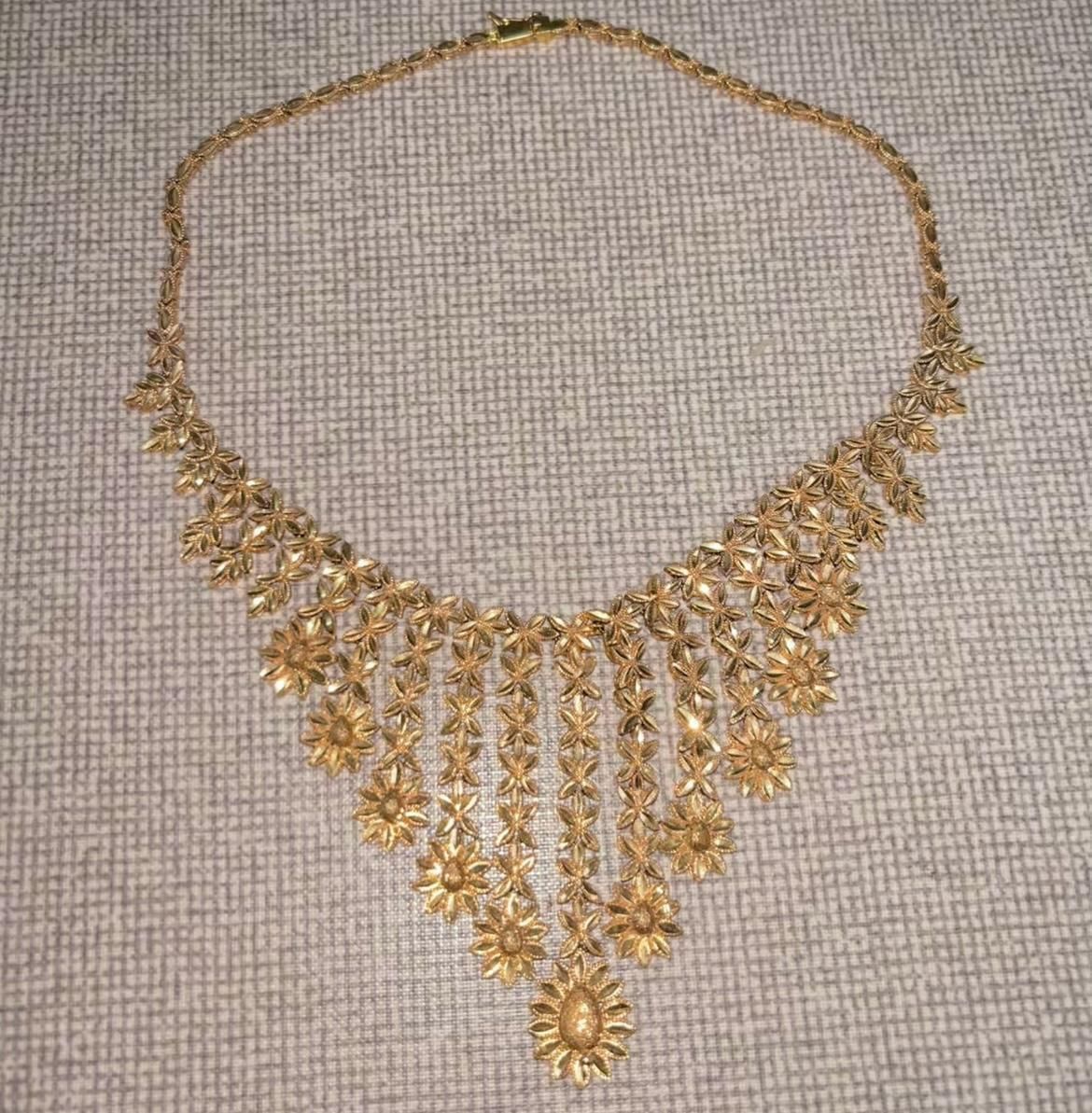 گردنبندطلا فروش فوری بدون سود بدون اجرت|جواهرات|کازرون, |دیوار