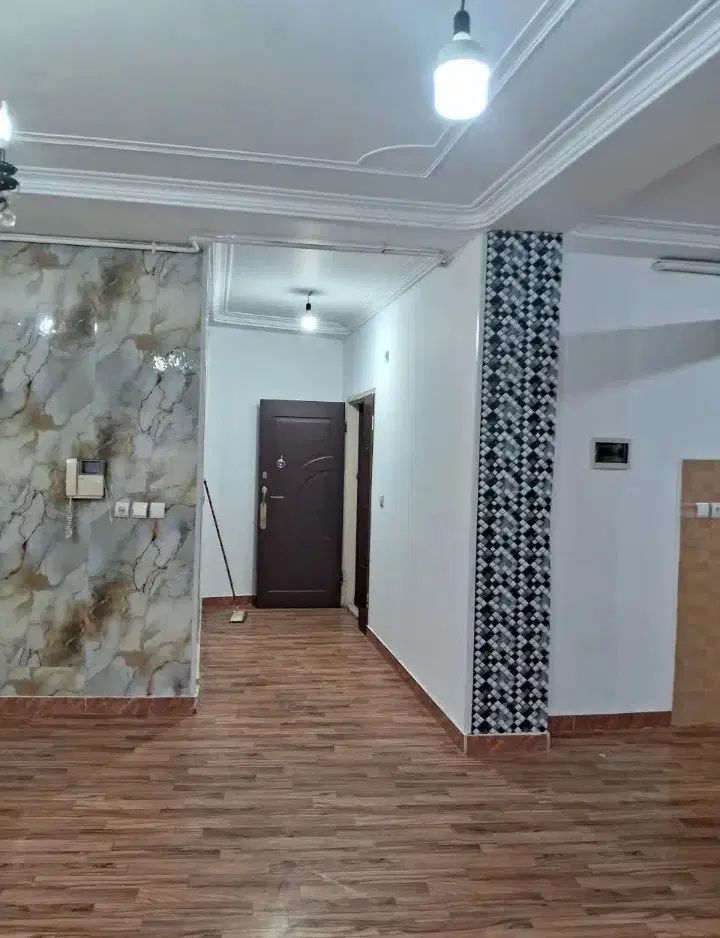 تک واحدی پارکینگ اختصاصی|اجارهٔ آپارتمان|رشت, معلم|دیوار