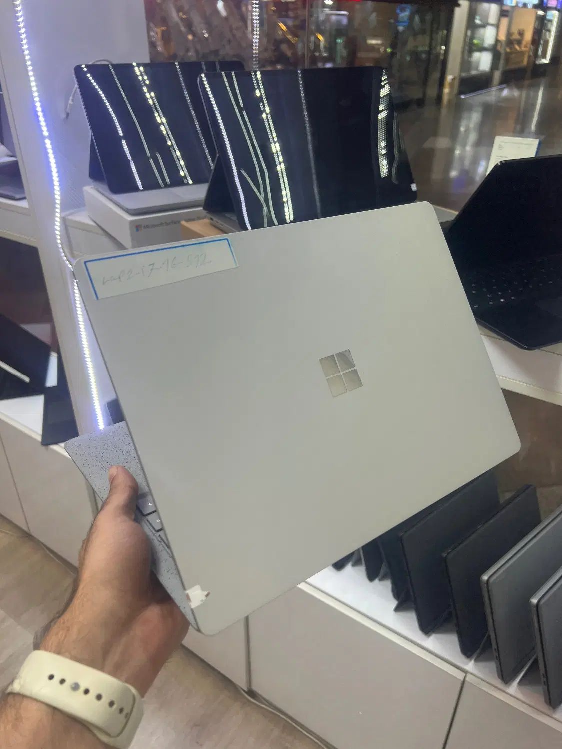 Surface laptop 2 i7 سرفیس لپتاپ رم ۱۶ هارد ۵۱۲ گیگ|رایانه همراه|تهران, میدان ولیعصر|دیوار