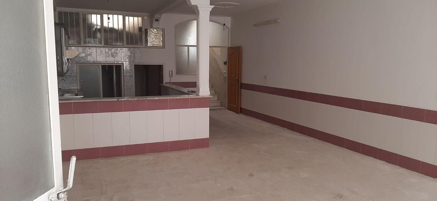 اجاره زیر زمین مستقل|اجارهٔ خانه و ویلا|قم, باغ شریفی|دیوار