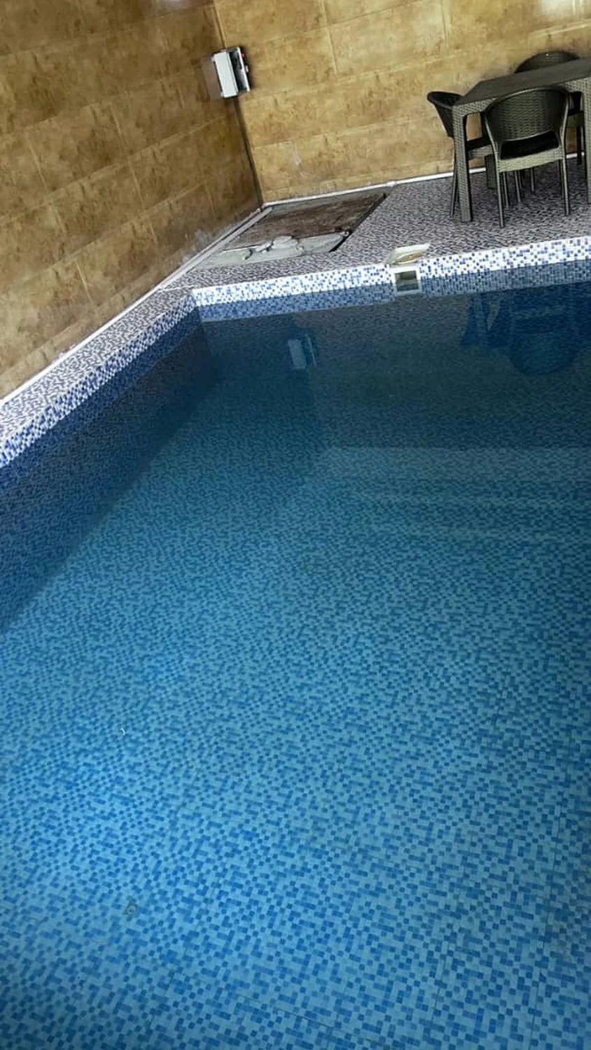 استخرسرپوشیده اب گرم ۱ ملیون|اجارهٔ کوتاه‌مدت ویلا و باغ|شهریار, |دیوار