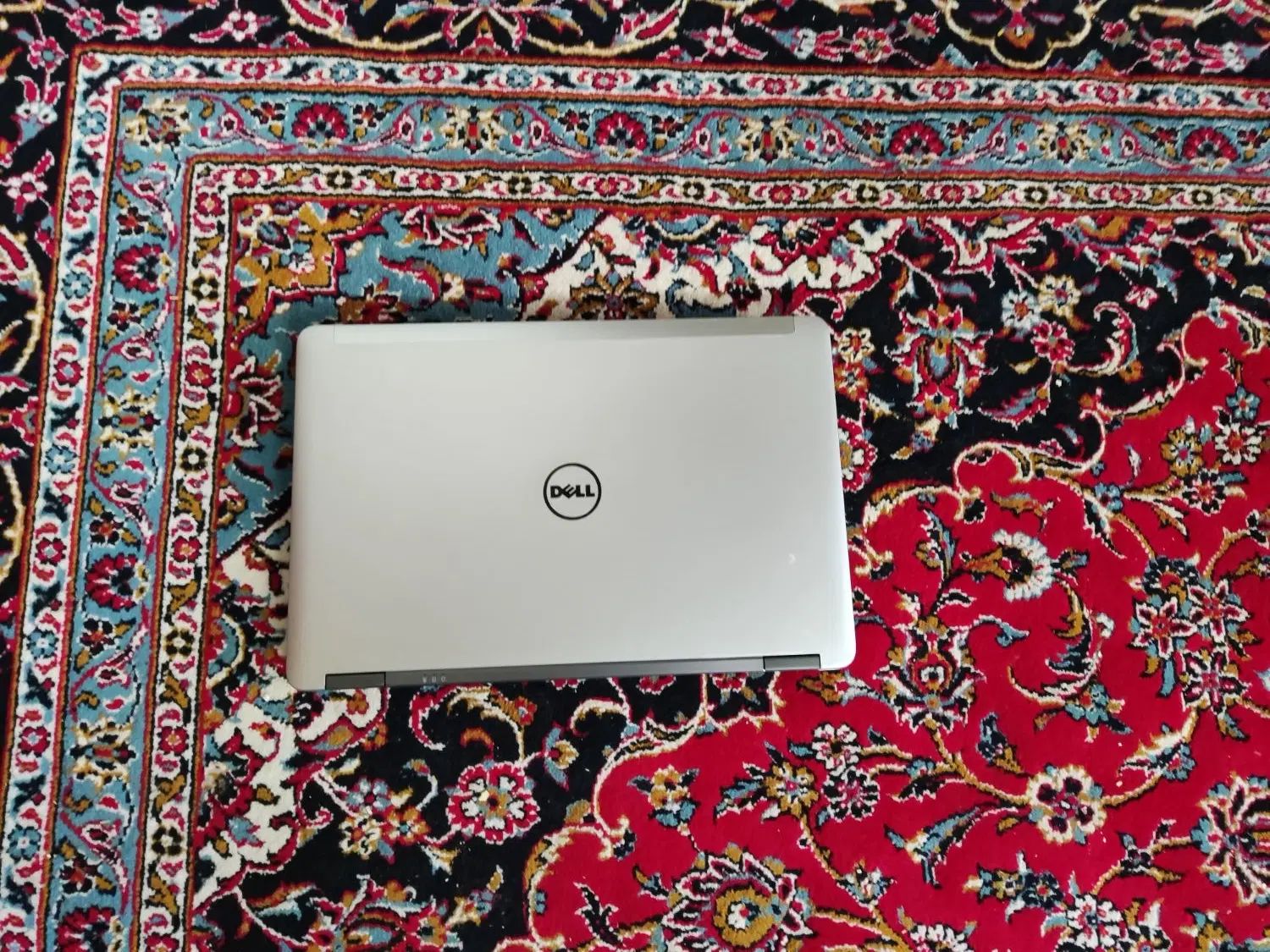 لپ تاپ Dell i7 نسل۴ با گرافیک۲ باکیفو موس Full hd|رایانه همراه|اصفهان, آبشار|دیوار