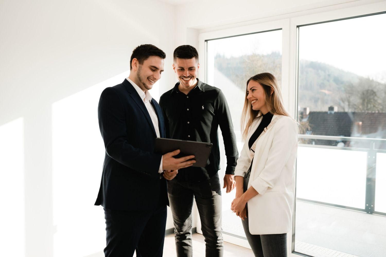 مشاوره/خریدوفروش/صفرتاصدمسکن/شهرجدیدهشتگرد|فروش آپارتمان|هشتگرد, شهرک پامچال|دیوار