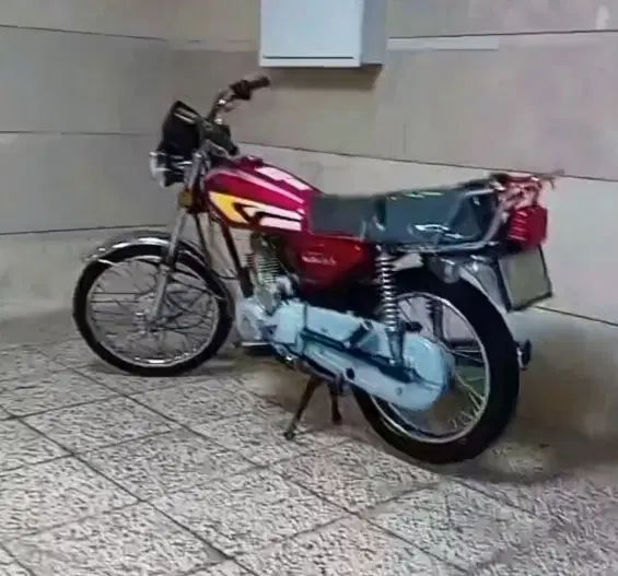 هندا ۱۲۵|موتورسیکلت|مشهد, شهرآرا|دیوار