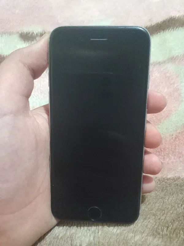 اپل iPhone 6 با حافظهٔ ۶۴ گیگابایت|موبایل|مشهد, عسگریه|دیوار