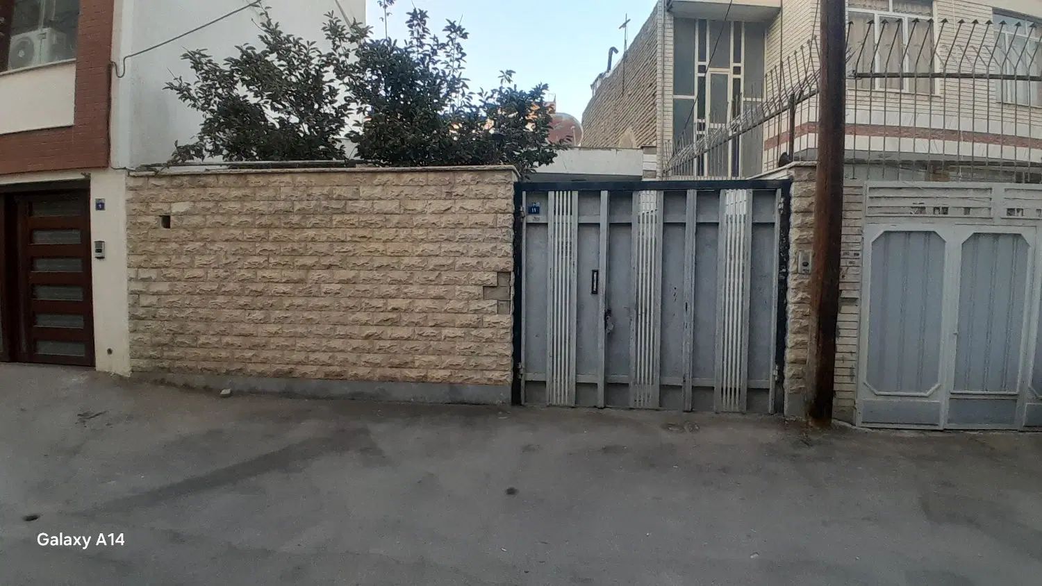 ویلایی ۱۰۰ متر|اجارهٔ خانه و ویلا|اصفهان, فرهنگیان|دیوار