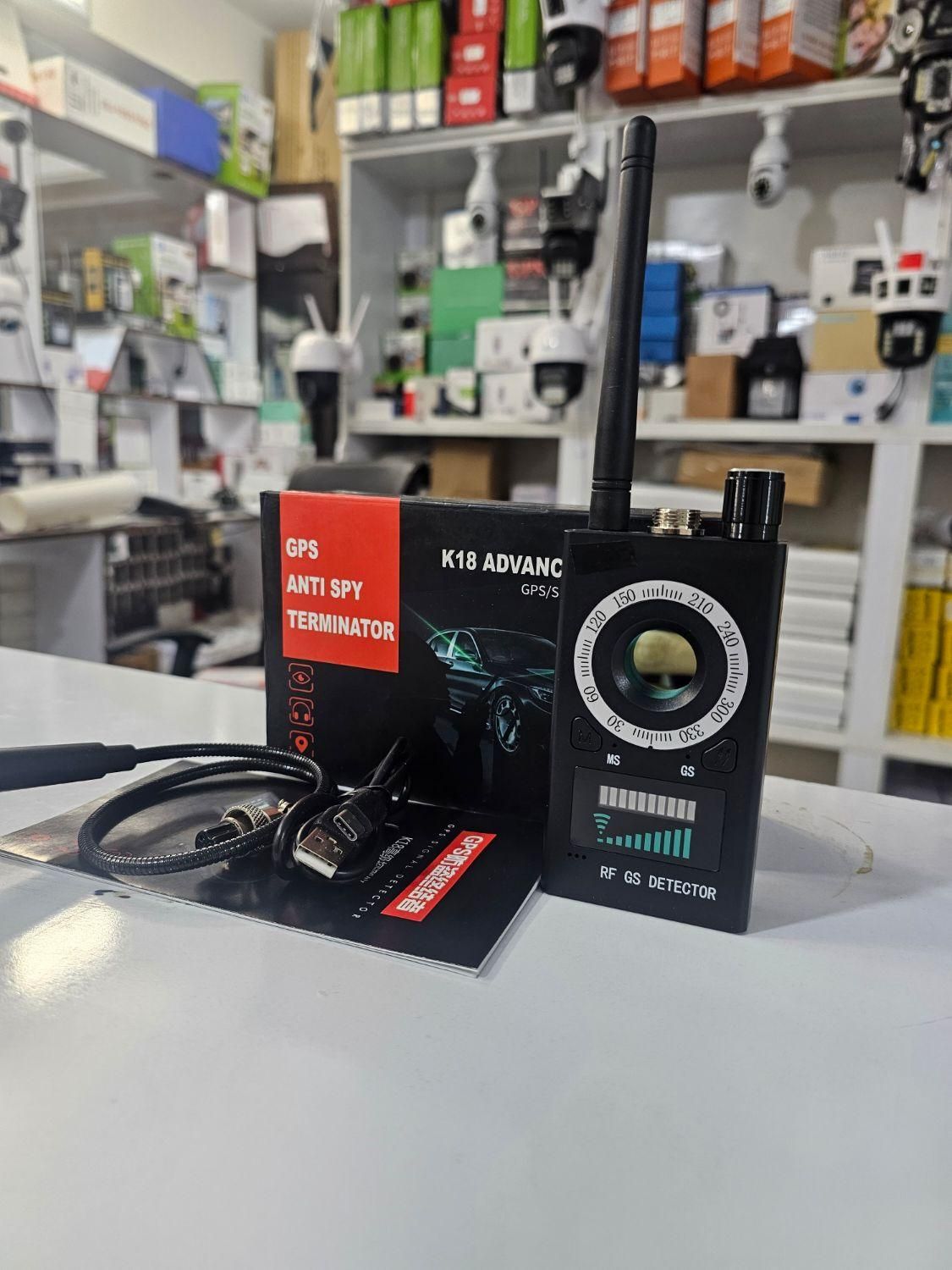 دستگاه تشخیص دوربین مخفی و شنود و ردیاب|دوربین مداربسته|شیراز, زند|دیوار