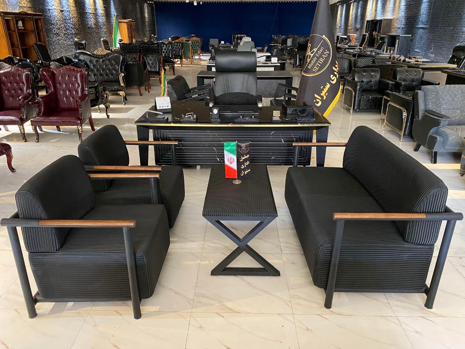 مبلمان اداری دسته طلایی .وکیوم.جلو مبلی|دفتر کار|رشت, بلوار گیلان|دیوار