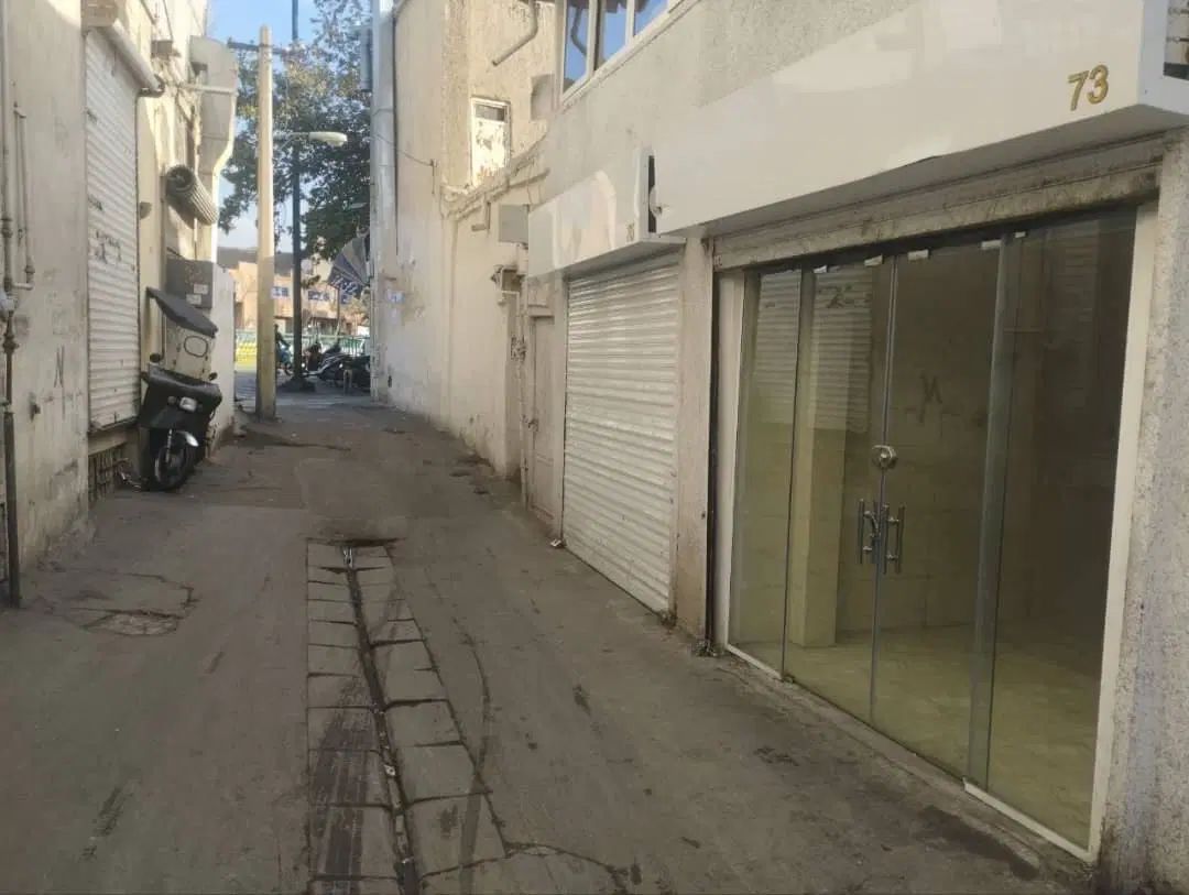 سرقفلی دو مغازه ۱۸ و ۱۲ متری|فروش مغازه و غرفه|تهران, مولوی|دیوار