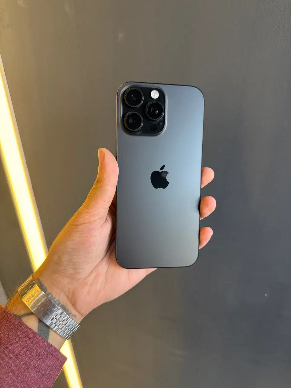 اپل iPhone 16 Pro Max با حافظهٔ ۲۵۶ گیگابایت|موبایل|تهران, عباس‌آباد|دیوار