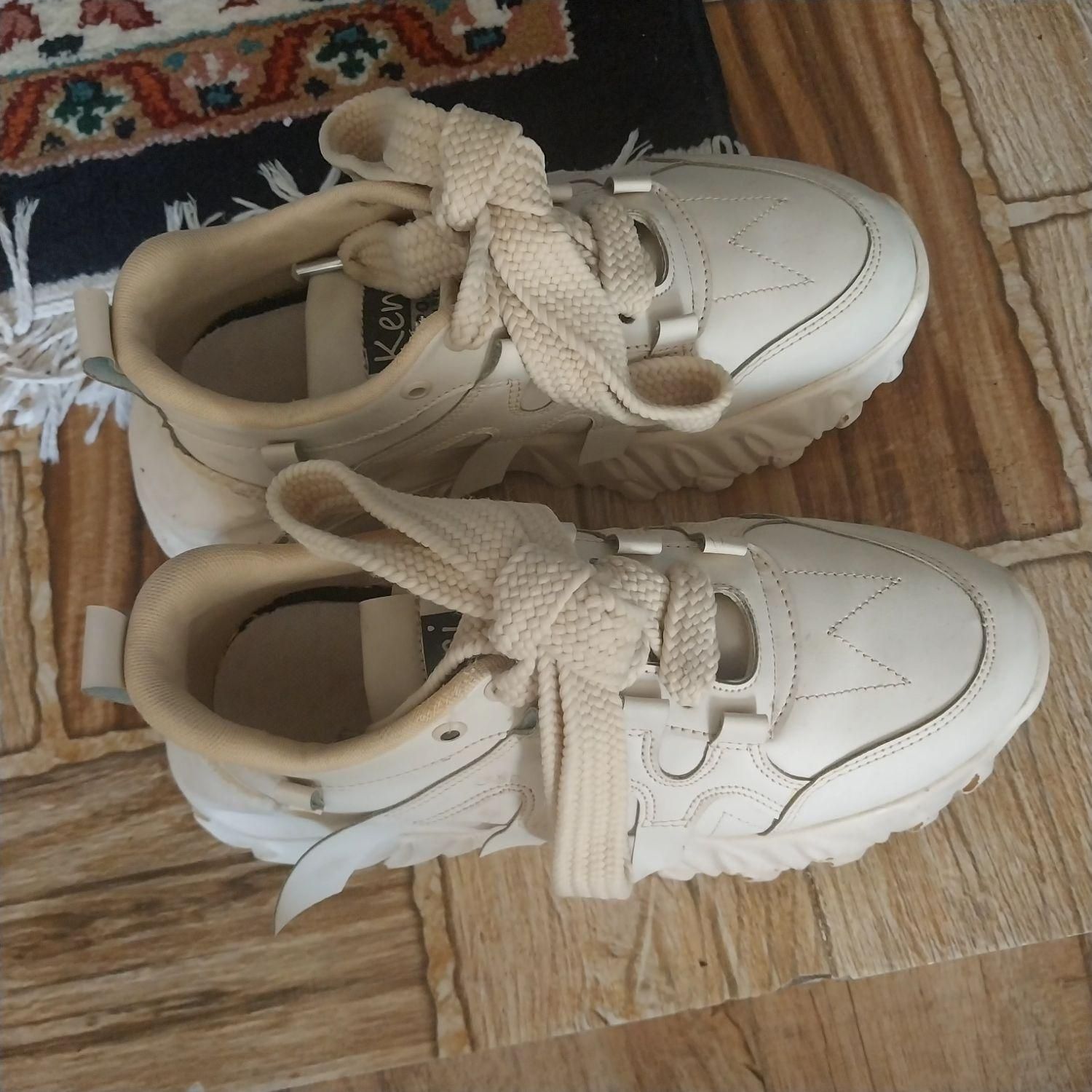 کفش اسپرت زنانه|کیف، کفش، کمربند|کرمان, |دیوار