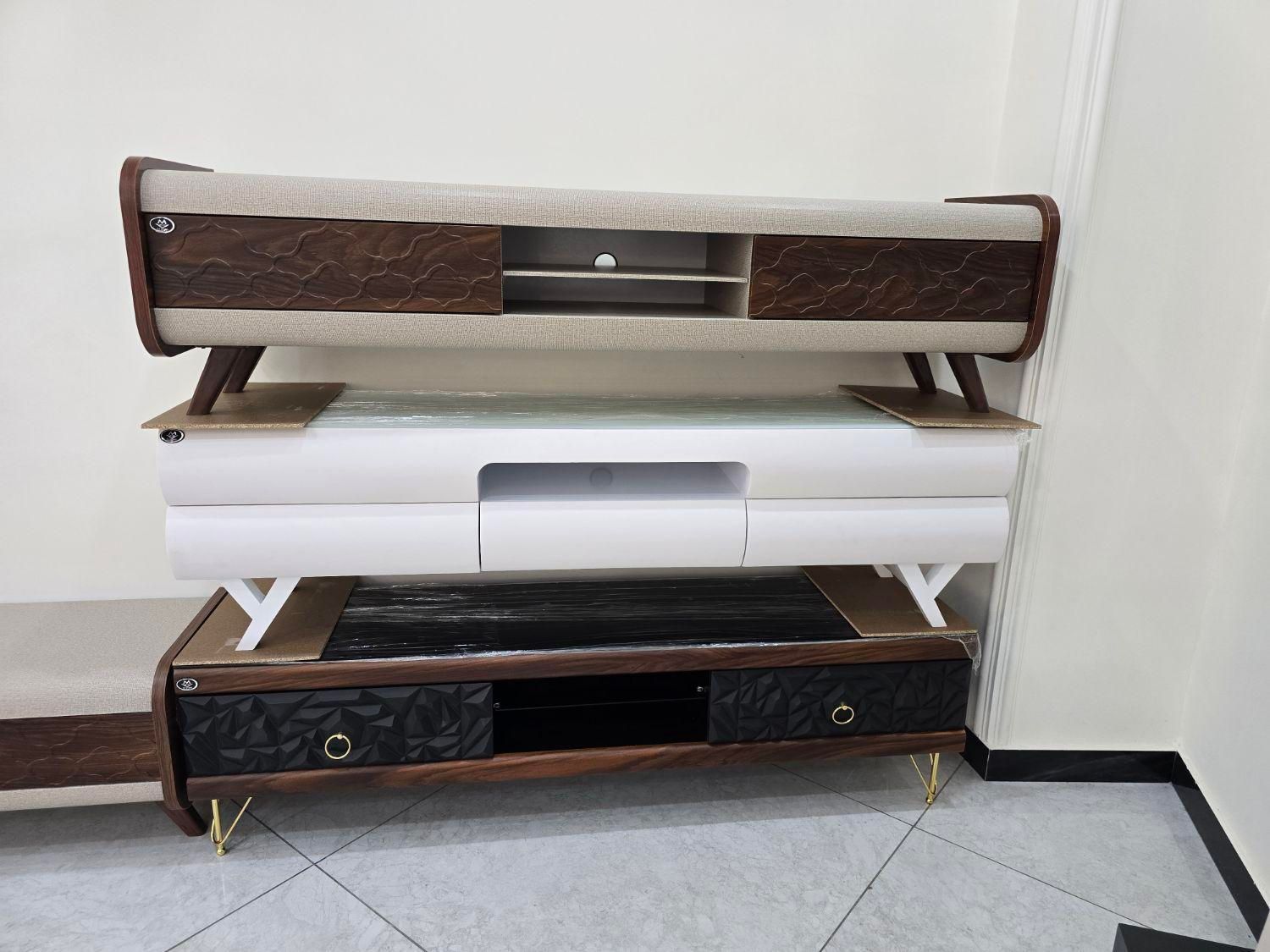 فروش میز تلویزیون ، طراحی بسیار زیبا و متریال عالی|میز تلویزیون|کرمانشاه, |دیوار