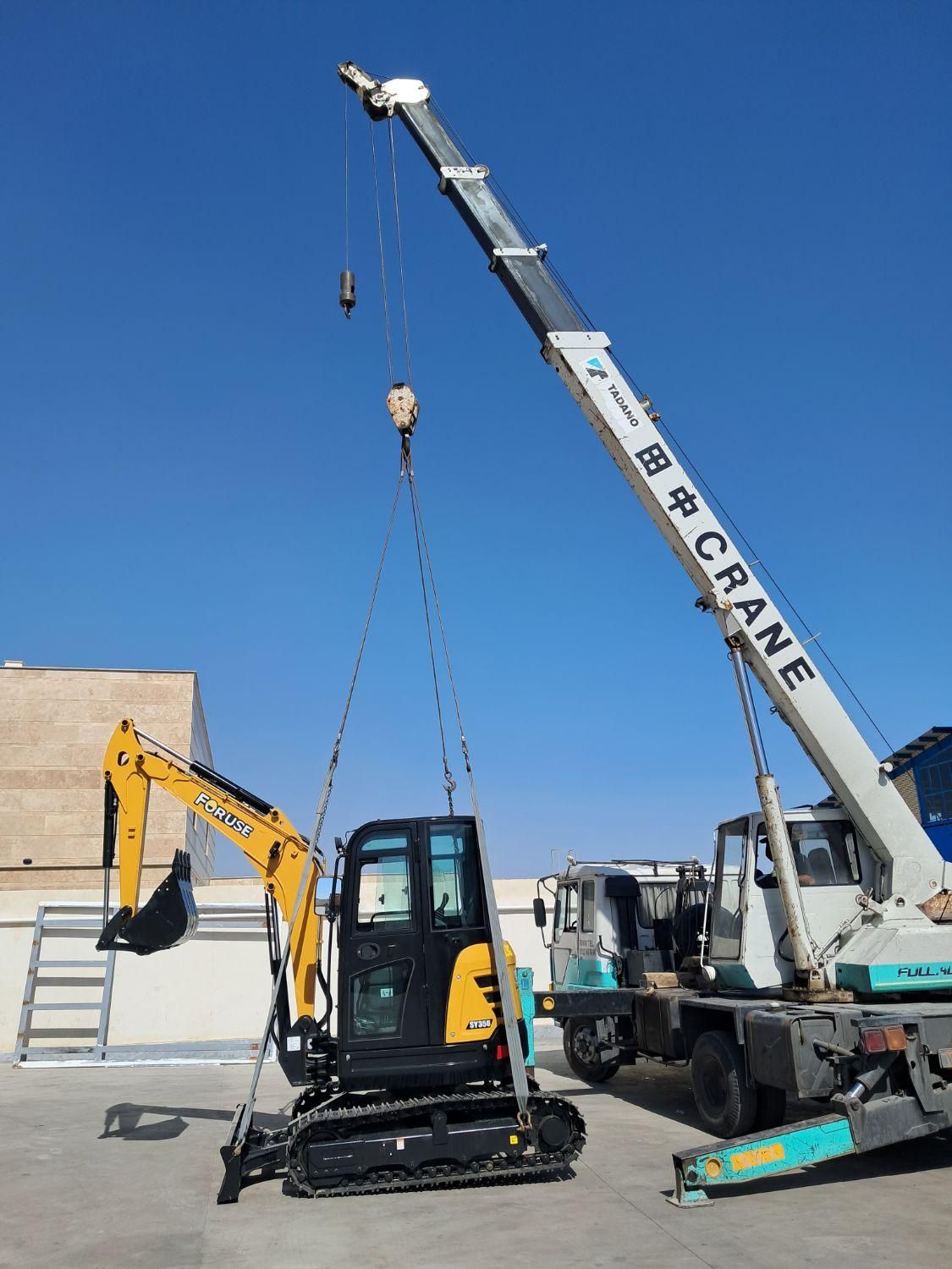 جرثقیل ۷تن دکل بلندو۱۵تن کفی|خدمات حمل و نقل|اردبیل, |دیوار