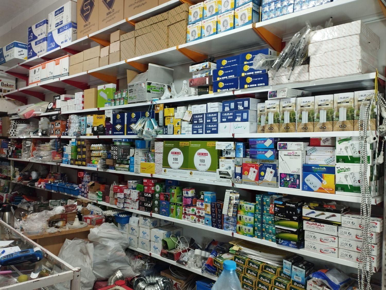 خریدار و فروش سیم و کابل برق و پخش کلیه لوازم برقی|مصالح و تجهیزات ساختمان|تبریز, |دیوار