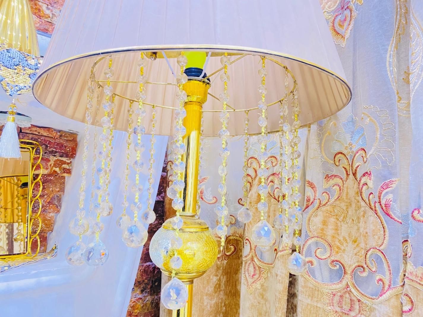 ساعت و آپاژور|چراغ خواب و آباژور|شوش, |دیوار