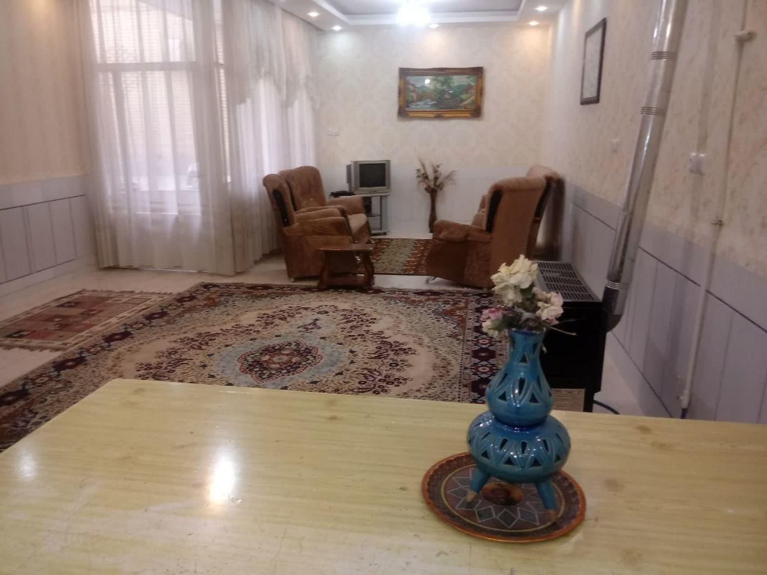 سوییت وتک خواب در بست نزدیک کاوه با پارکینگ|اجارهٔ کوتاه‌مدت آپارتمان و سوئیت|اصفهان, ملک‌شهر|دیوار