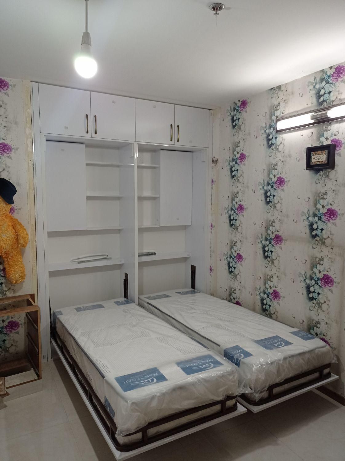 تخت تاشو با کیفیت عالی و قیمت مناسب|تخت و سرویس خواب|مشهد, الهیه|دیوار