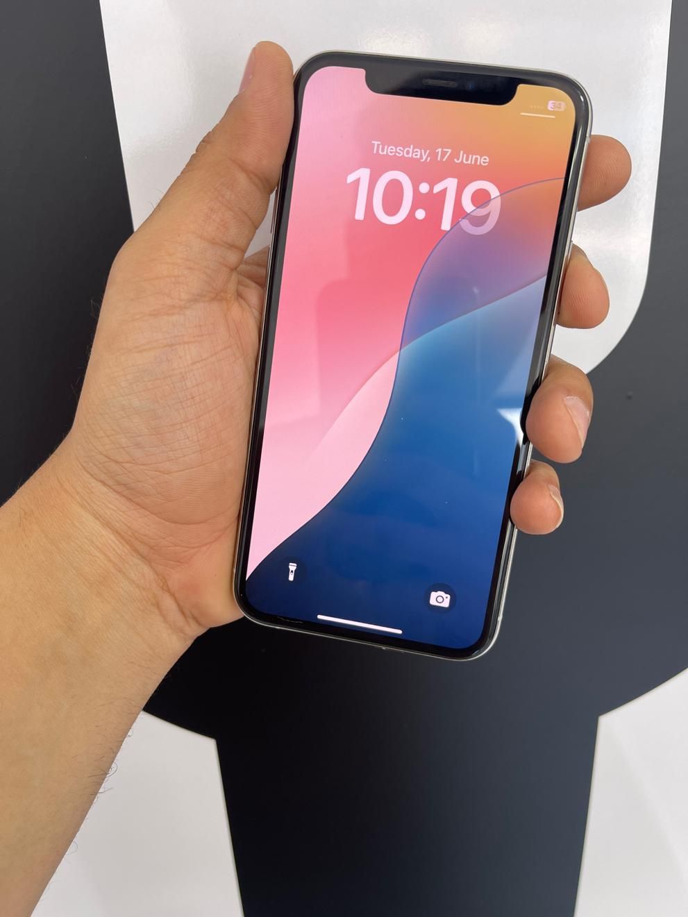اپل iPhone 11 Pro با حافظهٔ ۲۵۶ گیگابایت|موبایل|بندر دیر, |دیوار