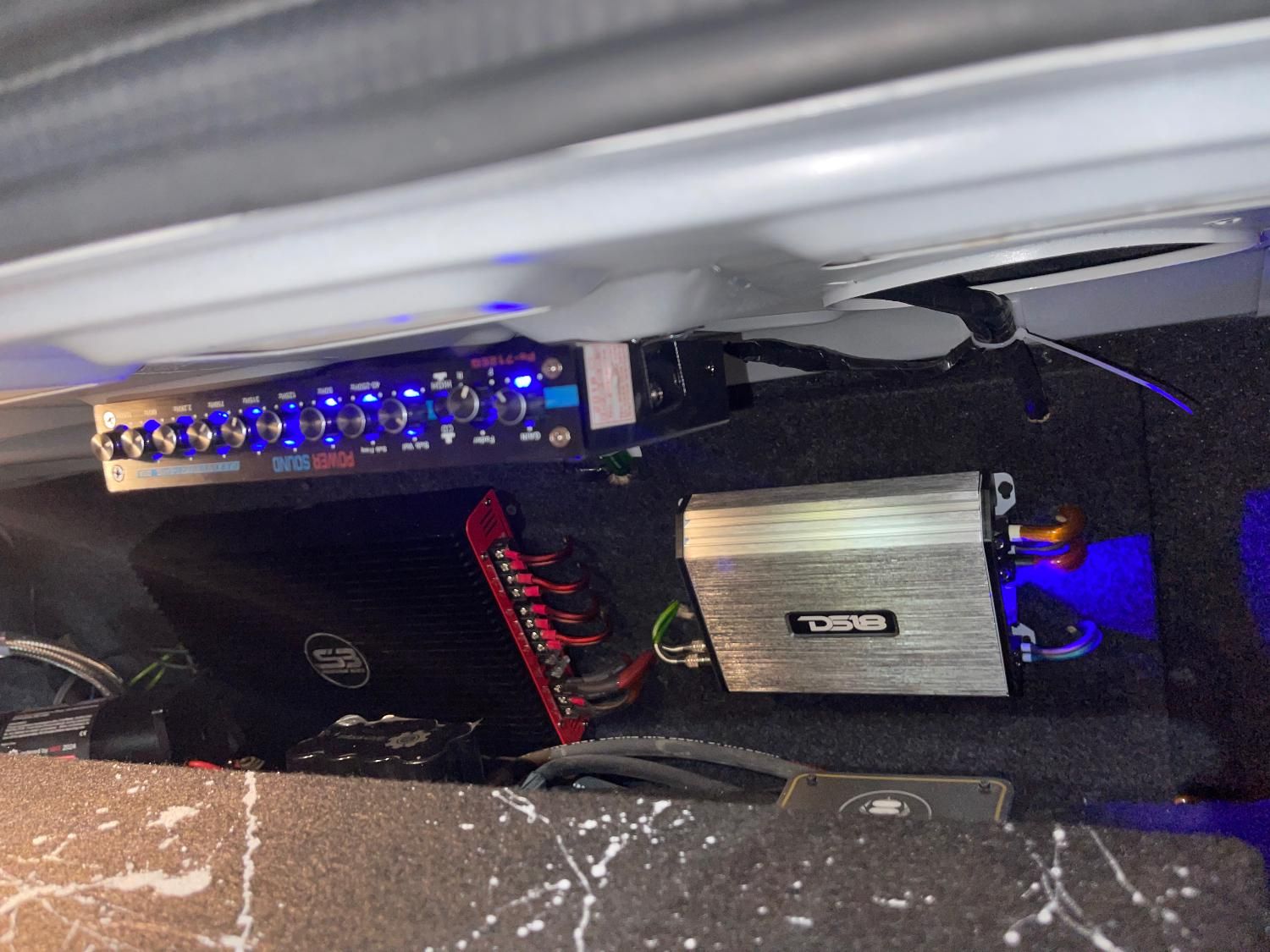 نصاب سیستم میدرنج باند ساب آمپلی مانیتور ضبط|قطعات یدکی و لوازم جانبی|کرمانشاه, |دیوار