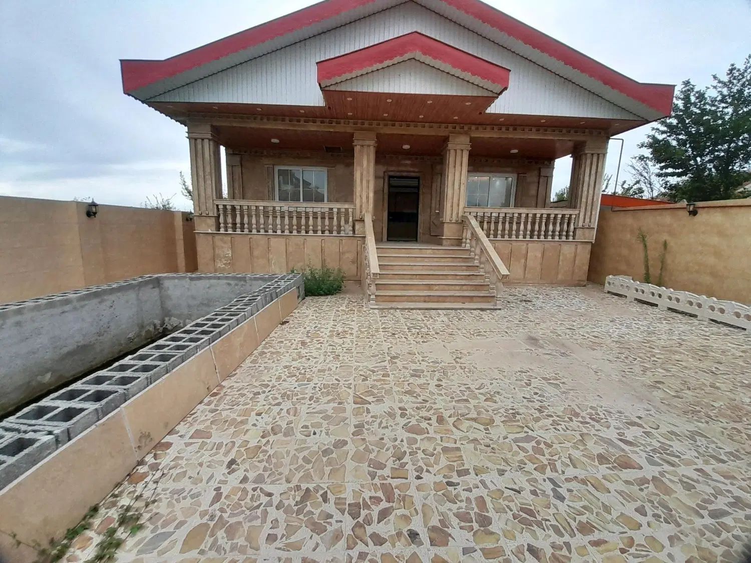 ۳۴۰ متر ویلای صفر مسیر رشت فومن|فروش خانه و ویلا|رشت, پسیخان|دیوار