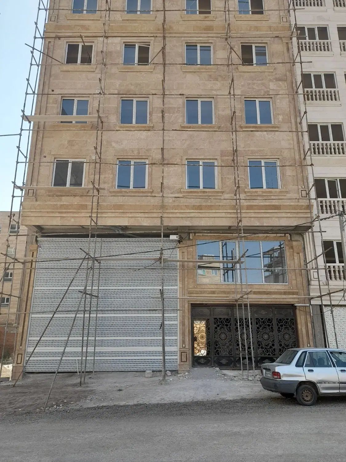 طبقه ۳ از ۹ و  ۱۸۰ مترمربع  شهرک اندیشه شخصی ساز|فروش آپارتمان|اردبیل, |دیوار