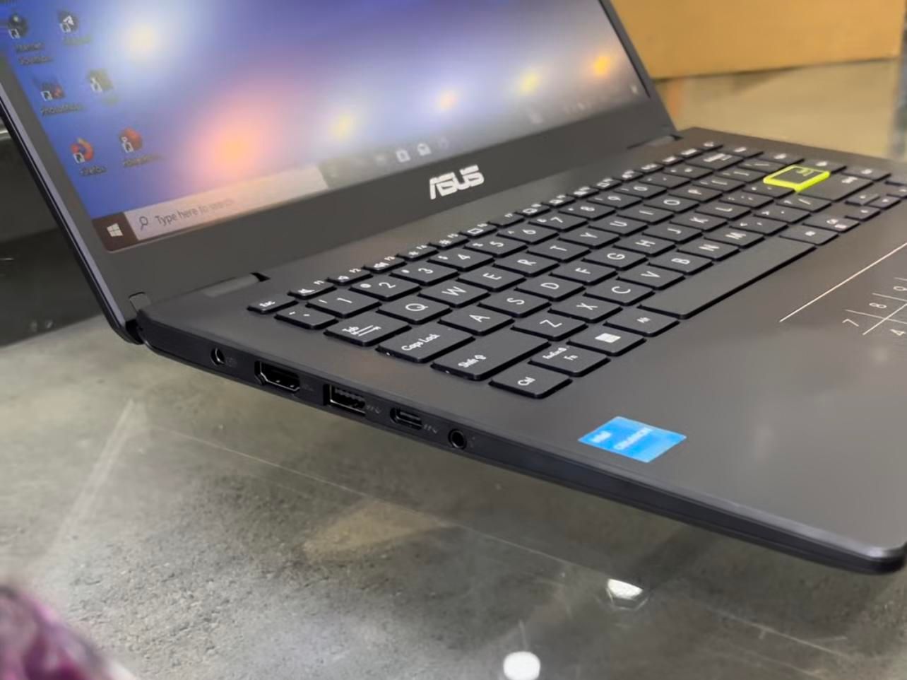 لپ‌تاپ آکبند ASUS E410سبک فول‌اچ‌دی ۱۸ماه گارانتی|رایانه همراه|تهران, صادقیه|دیوار