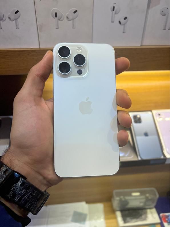 ایفون ۱۵پرو سفید حافظهٔ ۲۵۶ iphone 15pro|موبایل|تهران, شهرک غرب|دیوار