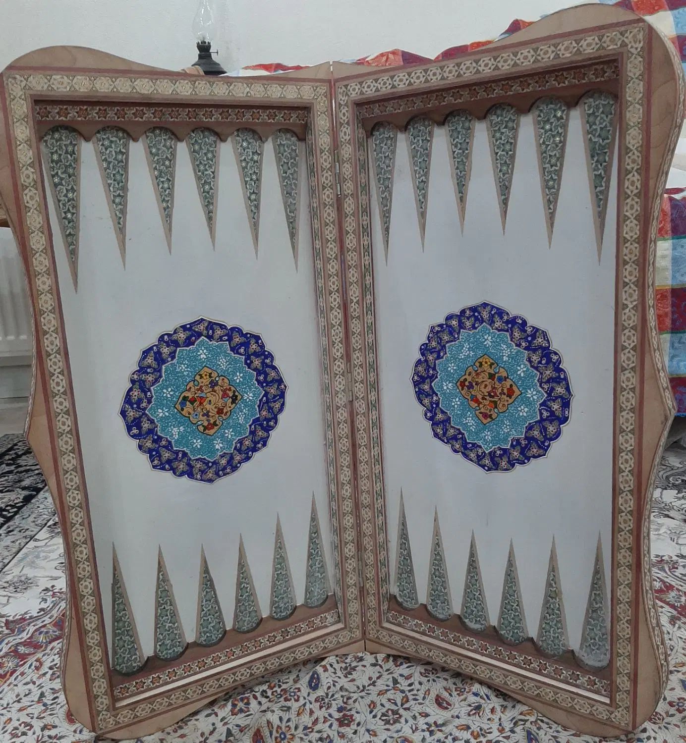 تخته نرد ۶۰ سانت خاتم و صدف|صنایع دستی و سایر لوازم تزئینی|اصفهان, بهارستان|دیوار