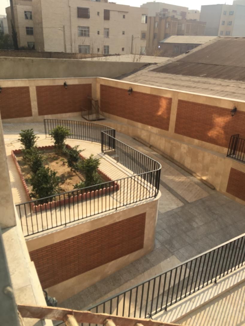 ۱۴۰ متر - ۳ خواب - فول - ۲ پارکینگ سندی|فروش آپارتمان|تهران, طرشت|دیوار