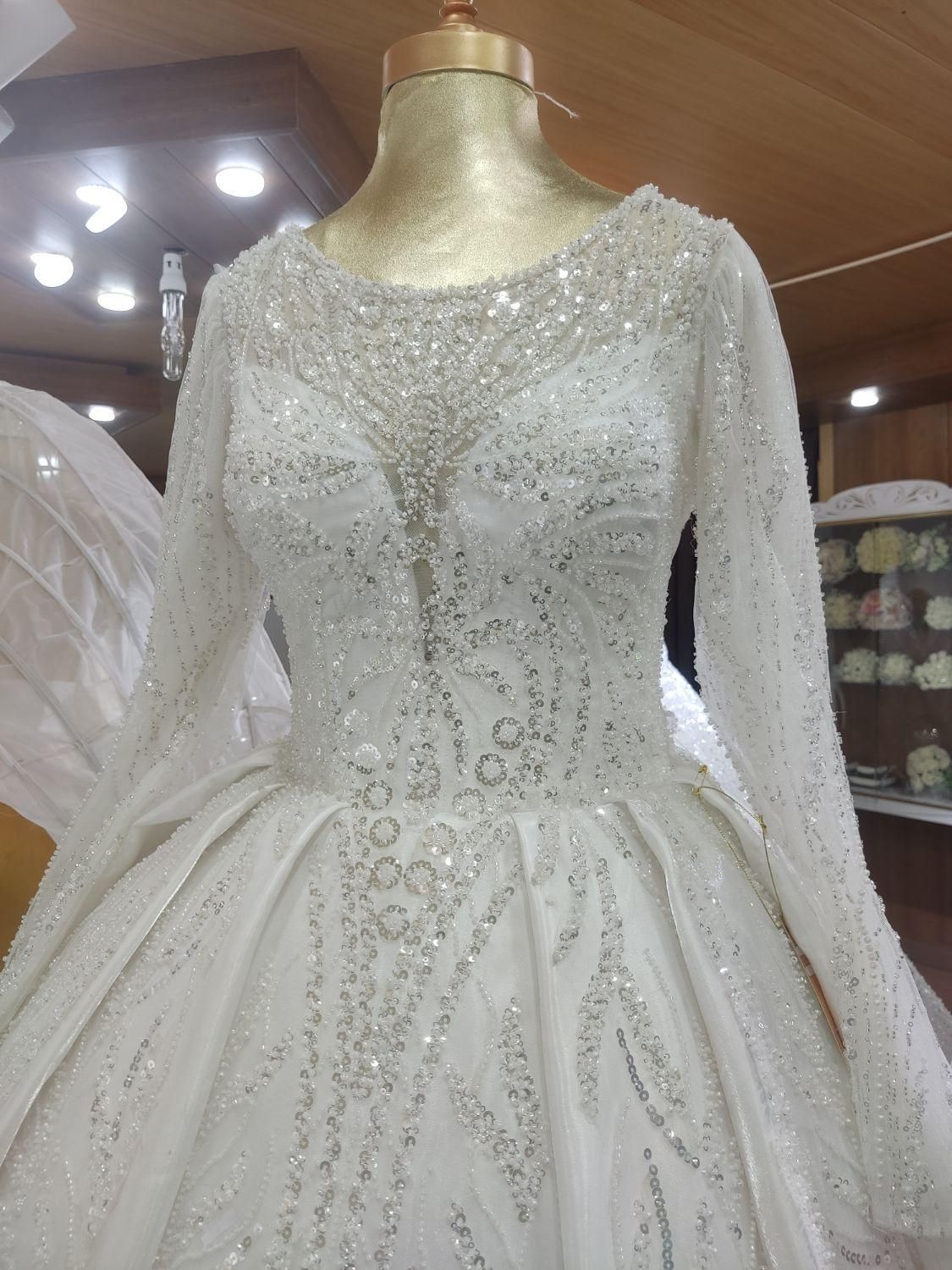 فروش لباس عروس تک و تعداد|لباس|کرمان, |دیوار