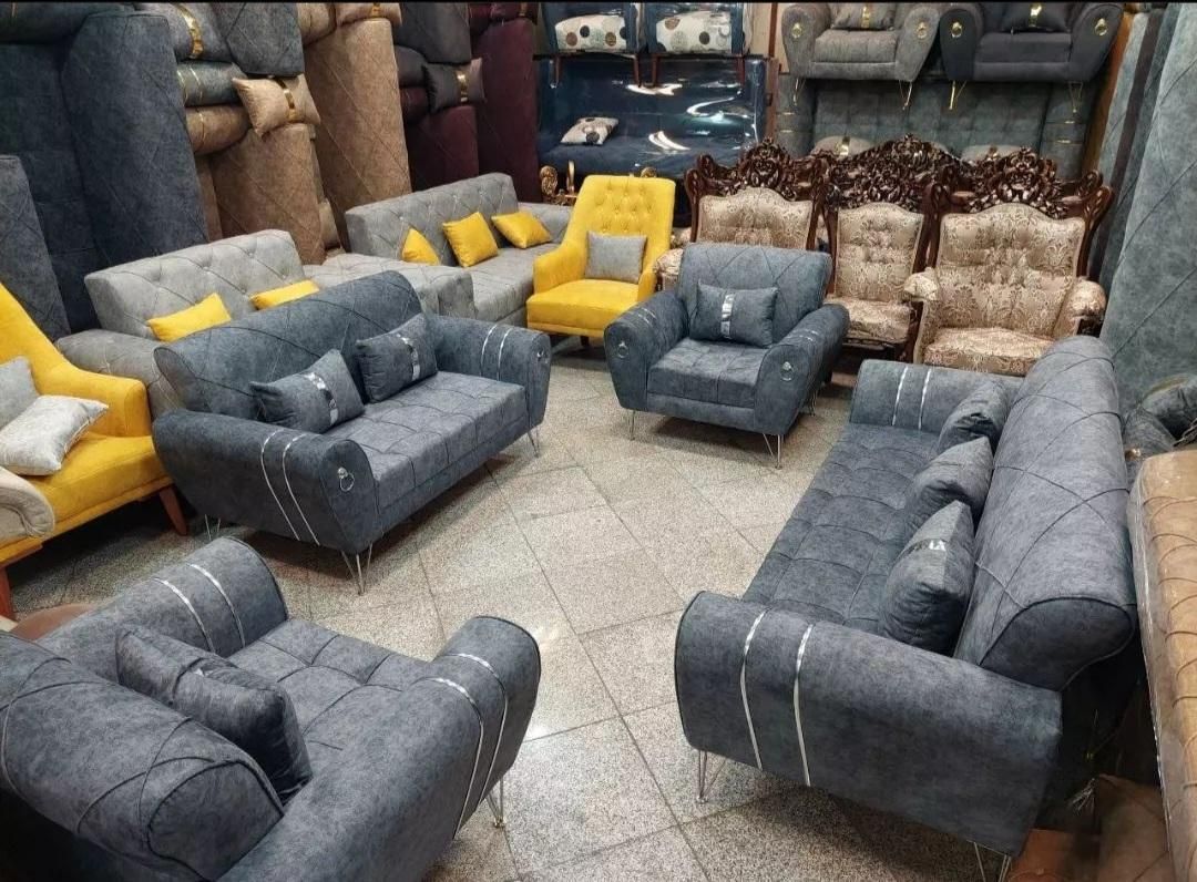 مبل نیو اسکارلت پایه فلزی و چوبی|مبلمان خانگی و میز عسلی|مشکین‌دشت, |دیوار