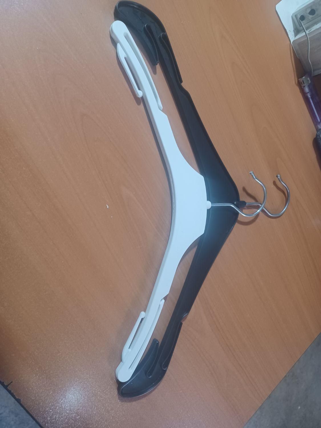 تعدادی چوبکار نو در بسته های ۲۰۰تای ۲۵۰تای|بندرخت و رخت‌آویز|اسلام‌شهر, شهرک واوان|دیوار