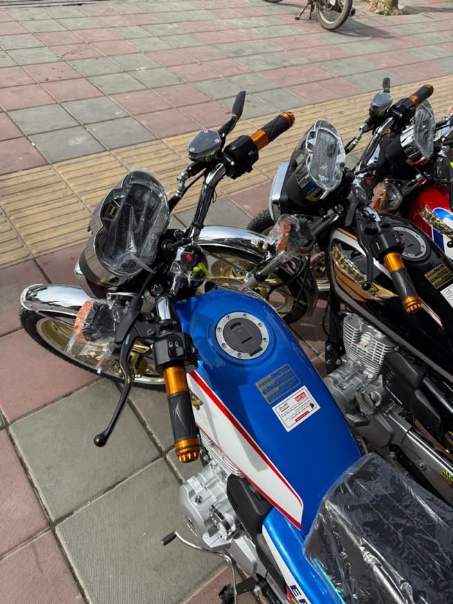 نیکتاز ۲۰۰پلاس۱۴۰۴|موتورسیکلت|کهریزک, |دیوار