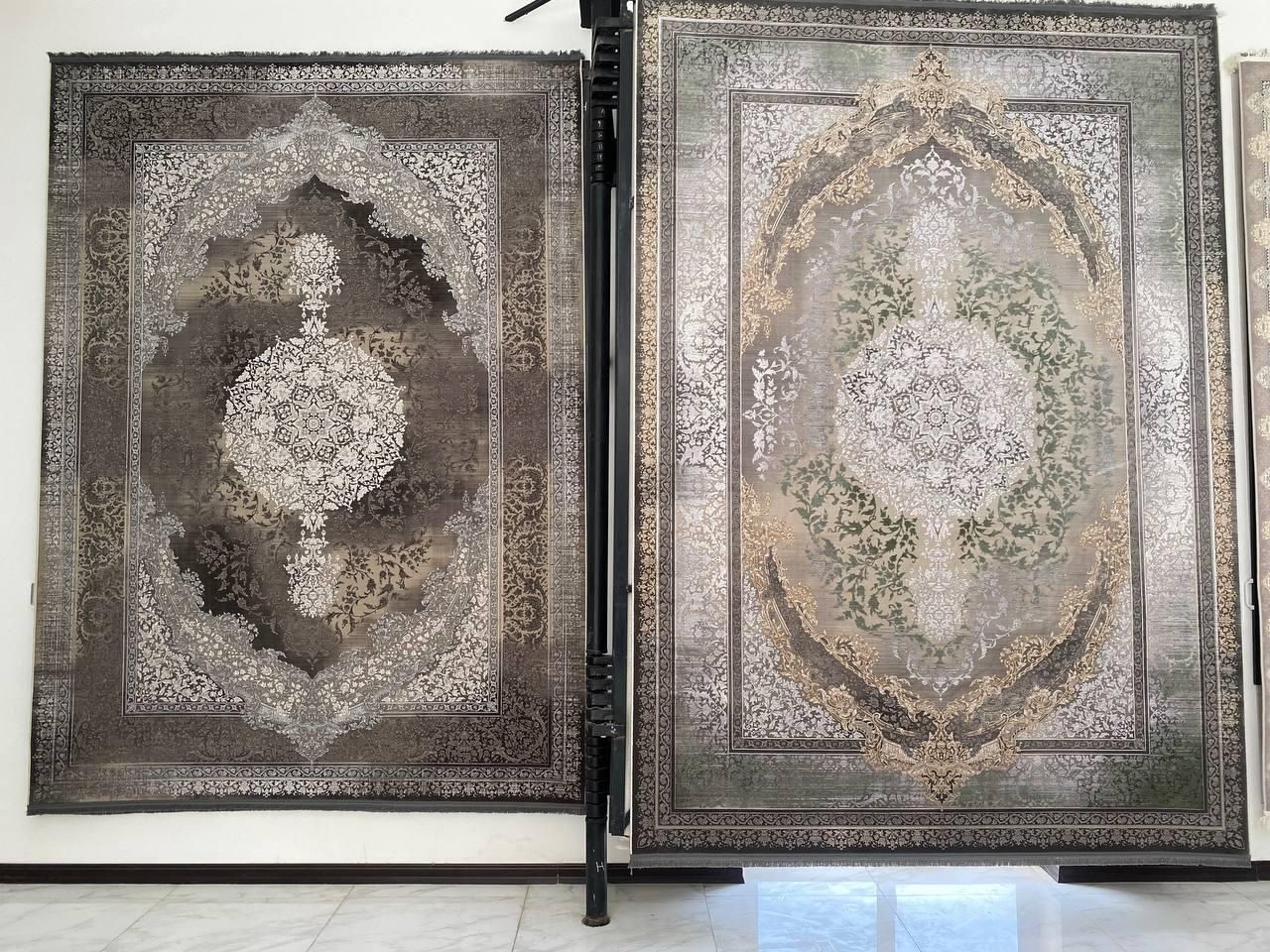 فرش(رویای فرش ۱۲۰۰شانه با روزی ۱۰۰ هزار تومن)|فرش|زاهدان, |دیوار