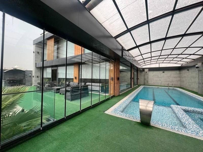 اجاره روزانه عمارت ۴ خواب مدرنا کردان با آسانسور|اجارهٔ کوتاه‌مدت ویلا و باغ|هشتگرد, شهرک افشاریه|دیوار