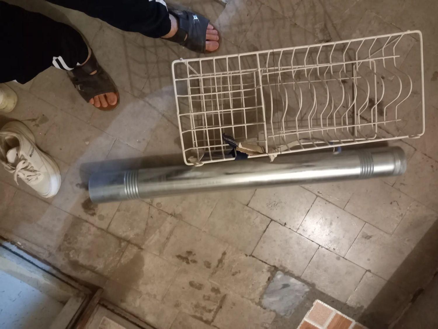 یک لوله نو با یک جا ظرفی قمتش 250000|آب‌چکان و نظم‌دهنده ظروف|اصفهان, دوطفلان|دیوار