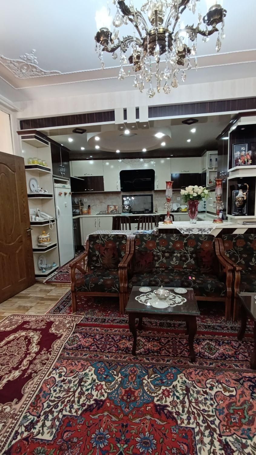 فروش خانه ویلایی ۲طبقه /پاستور/پارکبان/فدک|فروش خانه و ویلا|تبریز, |دیوار