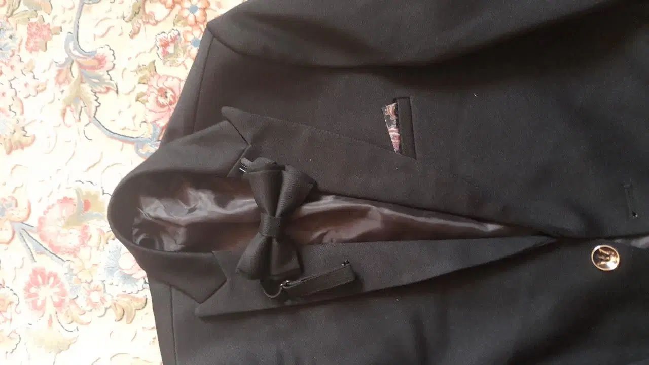 کت و شلوار پسرانه نو مناسب ۶ سال تا ۷سال ۶۰۰ هزار|لباس|شاهرود, |دیوار