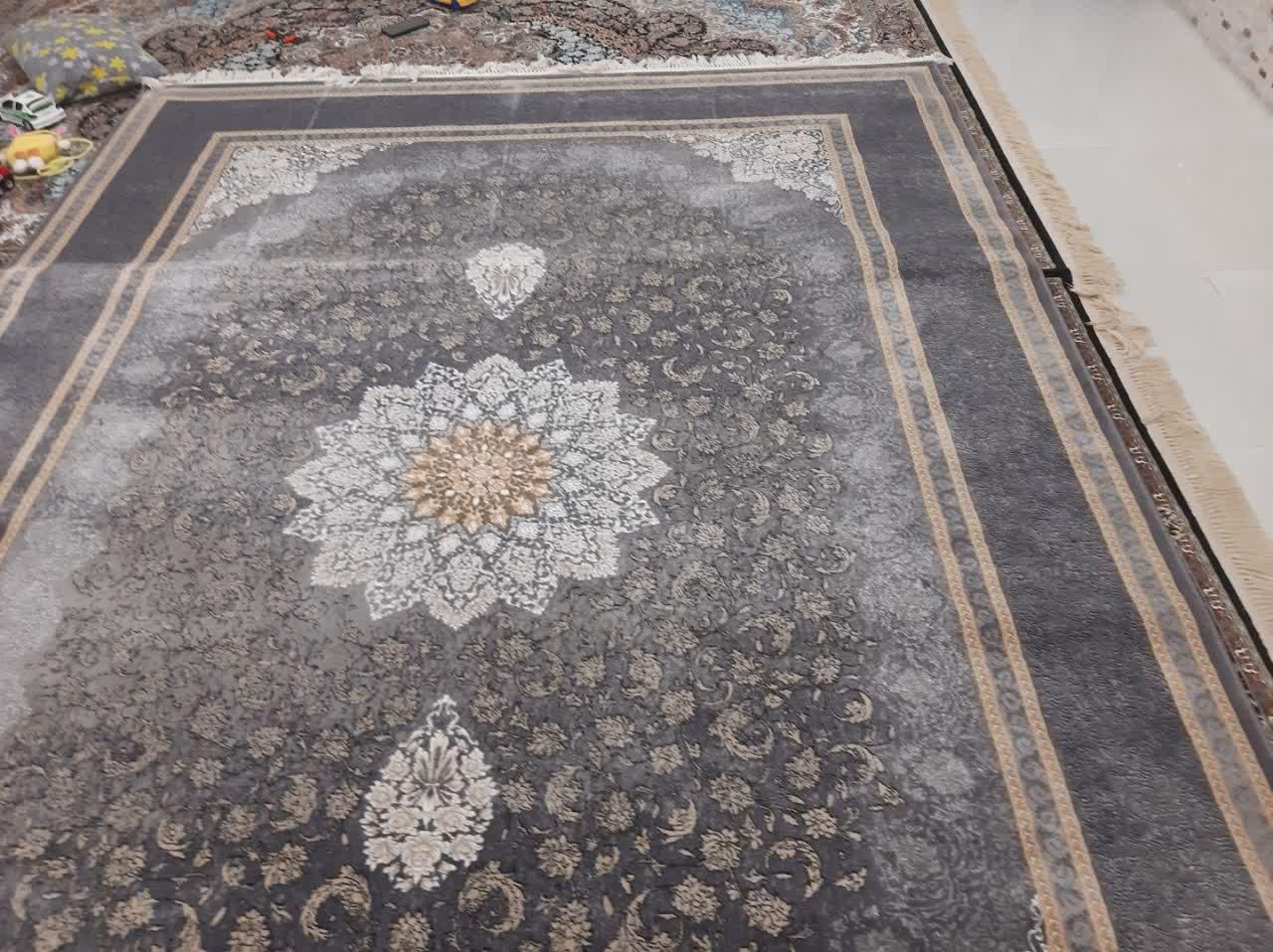 فرش ۹ متری در حد نو|فرش|تهران, وحیدیه|دیوار