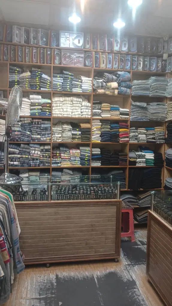 وسایل لباس فروشی.قفسه و میز وپروف|فروشگاه و مغازه|تهران, یافت‌آباد|دیوار