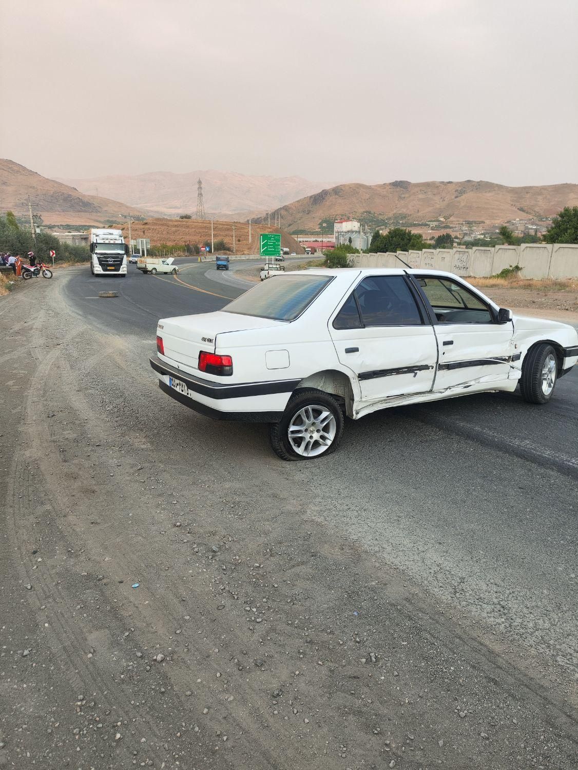 پژو 405 GLX بنزینی، مدل ۱۳۹۴|خودرو سواری و وانت|سنندج, |دیوار