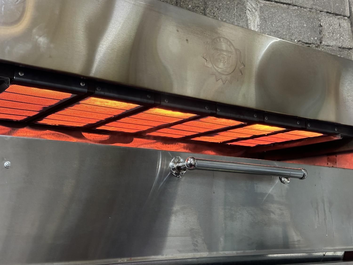 کباب پز آذ پخت|اجاق گاز و لوازم برقی پختوپز|رشت, پیرکلاچای|دیوار