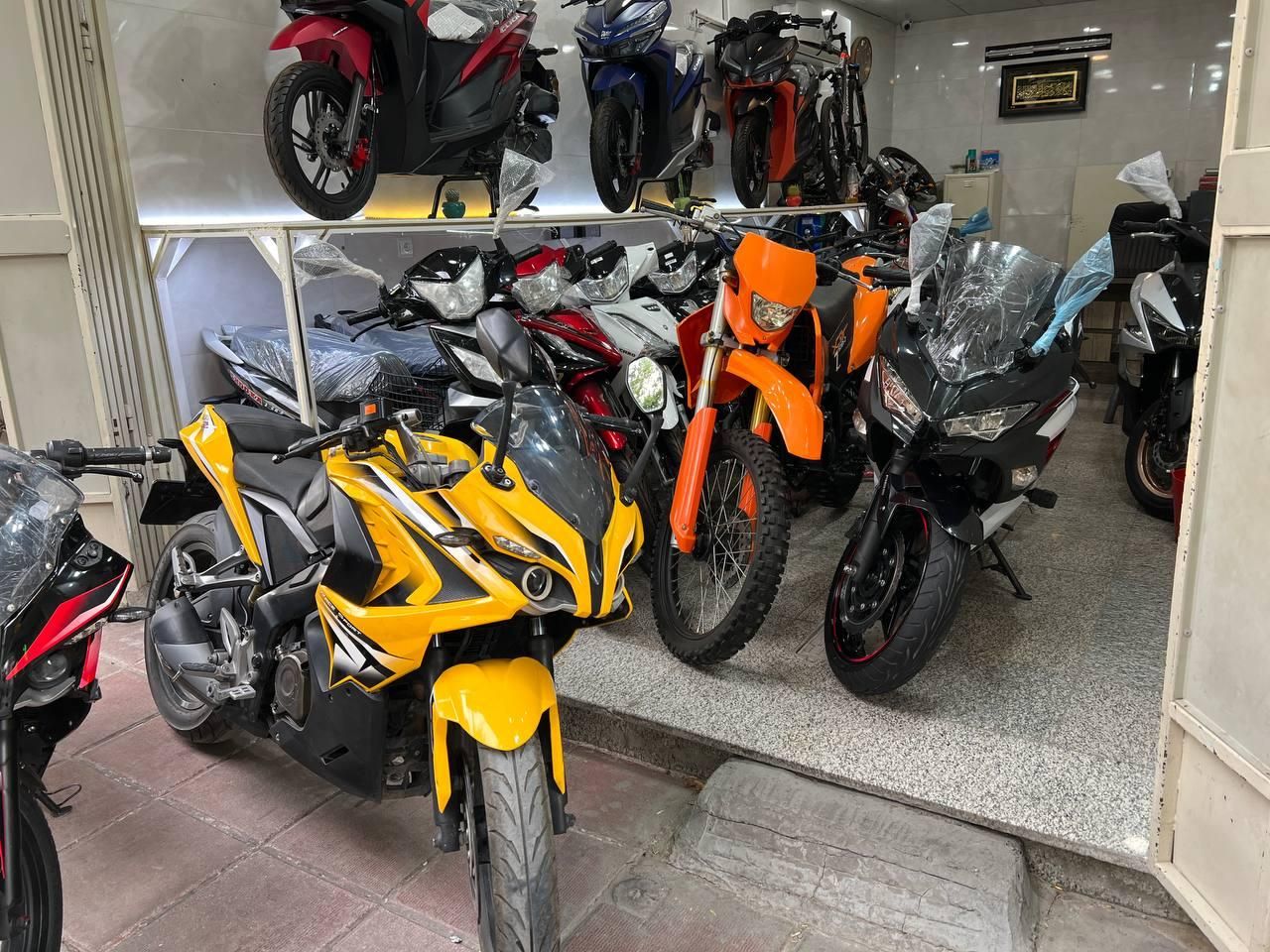 هوندا رهرو CC200 مدل ۱۴۰۴ بهرو رهرو نیکتاز|موتورسیکلت|اصفهان, لاله|دیوار