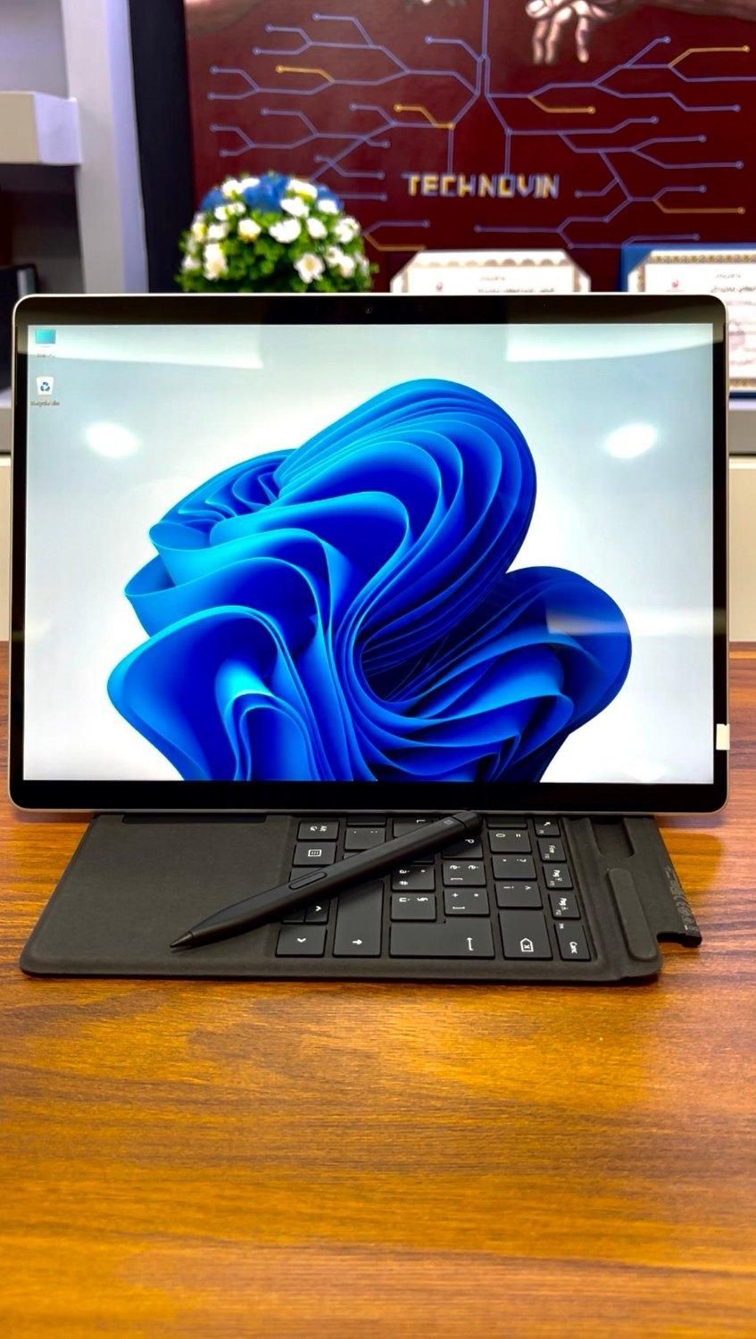 لپتاپ جذاب و مدیریتی 8 Surface Pro با کیبورد و قلم|رایانه همراه|ارومیه, |دیوار