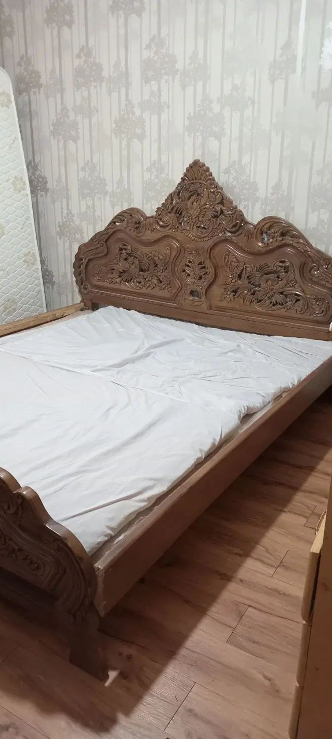 سرویس خواب سلطنتی|تخت و سرویس خواب|اصفهان, حسین‌آباد|دیوار